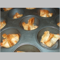 Food - making garlic  blue cheese puffs 2.JPG